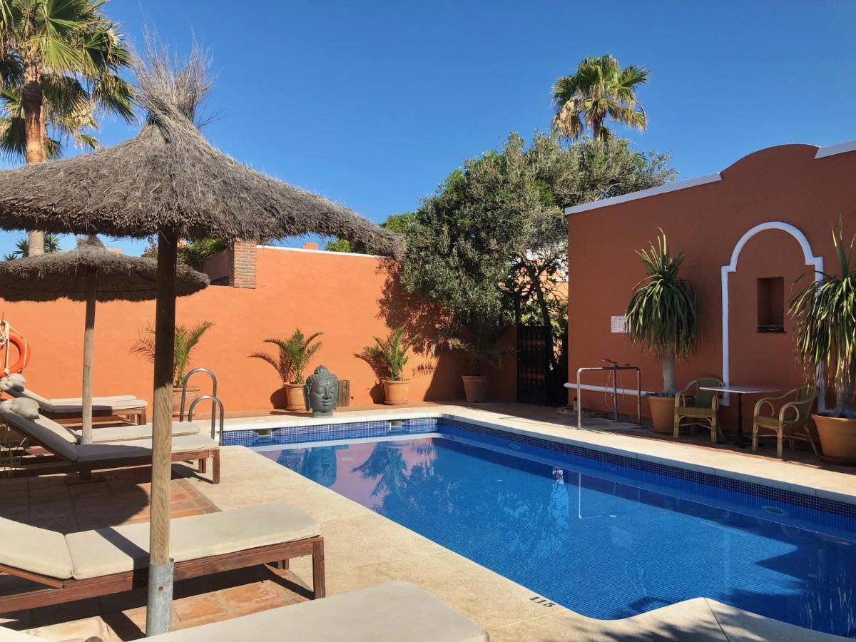 Hotel Madreselva - Grupo Califa Los Canos De Meca Kültér fotó